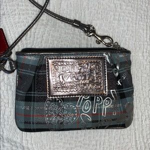Coach Poppy wristlet